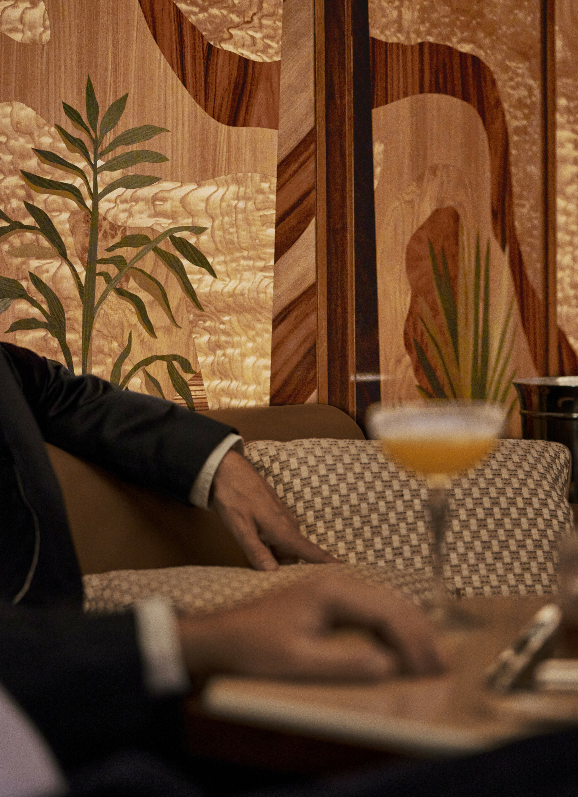 Jean-Paul-Members-Bar-2.2